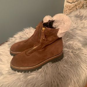 Stylish brown suede boots size 38